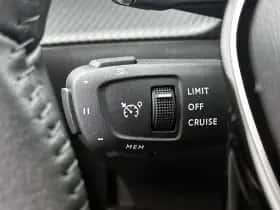 Peugeot 2008 (2025) thumbnail 18