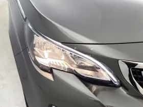 Peugeot 3008 (2019) thumbnail 30