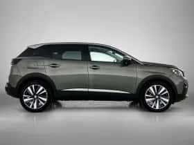 Peugeot 3008 (2019) thumbnail 9