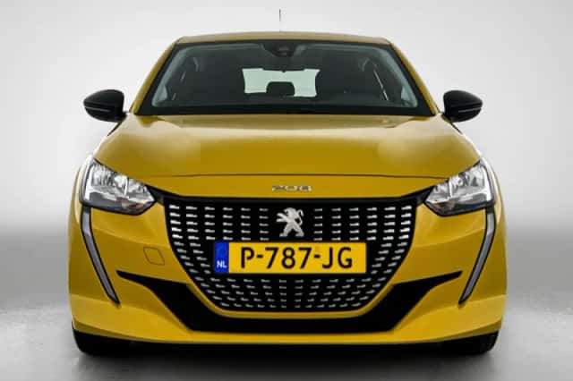 Peugeot 208 (2022) thumbnail 4