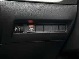 Peugeot 208 (2022) thumbnail 31