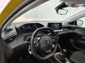 Peugeot 208 (2022) thumbnail 10