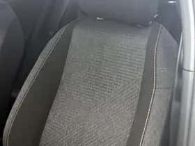 Peugeot 2008 (2025) thumbnail 24