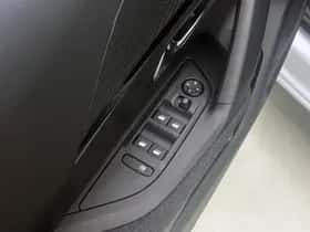 Peugeot 2008 (2025) thumbnail 31