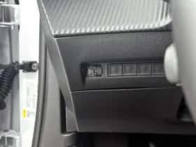 Peugeot 2008 (2025) thumbnail 32
