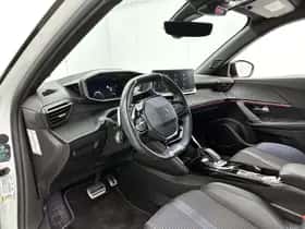 Peugeot 2008 (2021) thumbnail 11