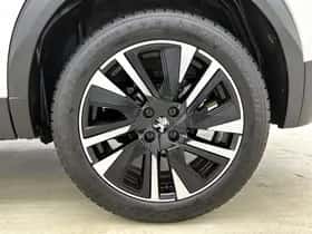 Peugeot 2008 (2021) thumbnail 31
