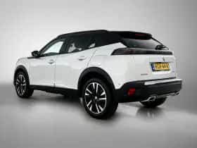 Peugeot 2008 (2021) thumbnail 5