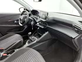 Peugeot 208 (2022) thumbnail 12