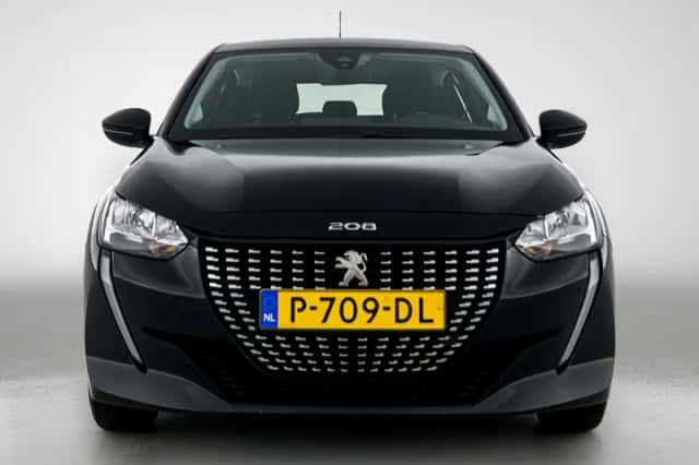 Peugeot 208 (2022) thumbnail 4