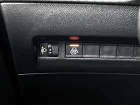 Peugeot 208 (2022) thumbnail 32