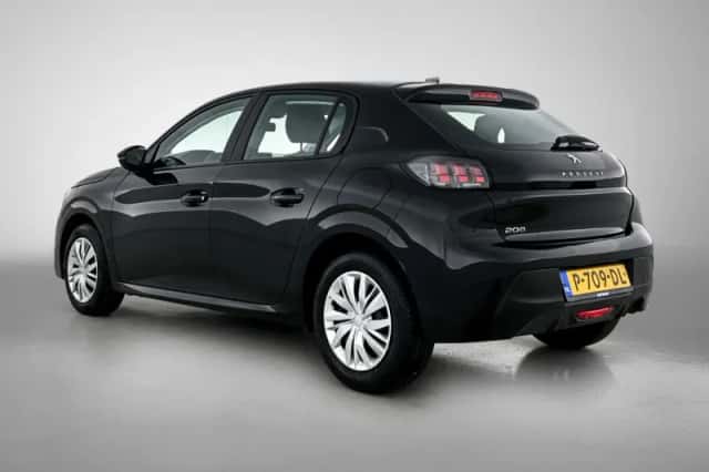 Peugeot 208 (2022) thumbnail 6