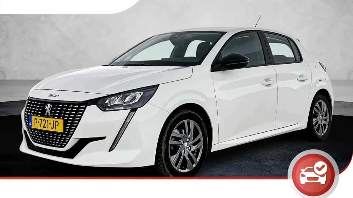 Peugeot 208 (2022) — foto 1