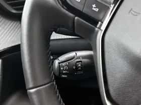 Peugeot 2008 (2025) thumbnail 15