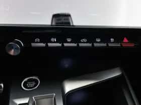 Peugeot 308 (2022) thumbnail 24