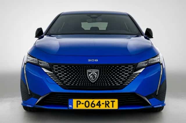 Peugeot 308 (2022) thumbnail 4