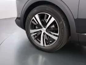 Peugeot 3008 (2022) thumbnail 13