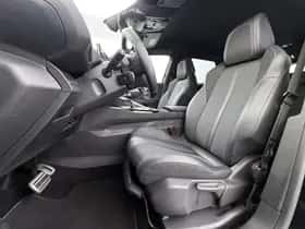 Peugeot 3008 (2022) thumbnail 18