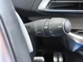 Peugeot 3008 (2022) thumbnail 28