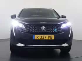 Peugeot 3008 (2022) thumbnail 4