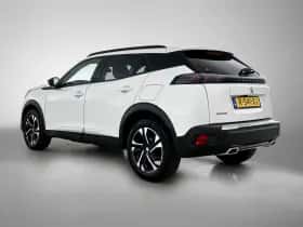 Peugeot 2008 (2022) thumbnail 3