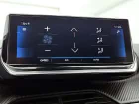 Peugeot 2008 (2022) thumbnail 22