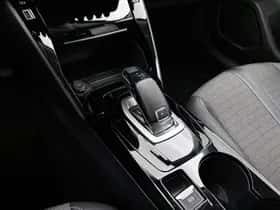 Peugeot 2008 (2022) thumbnail 24