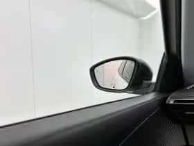 Peugeot 2008 (2022) thumbnail 31