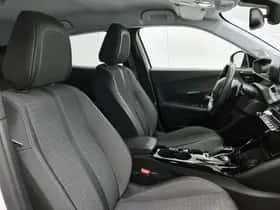 Peugeot 2008 (2022) thumbnail 35