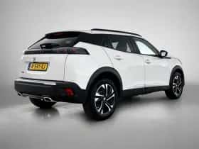 Peugeot 2008 (2022) thumbnail 5