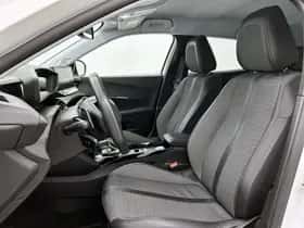 Peugeot 2008 (2022) thumbnail 9