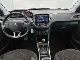 Peugeot 2008 (2018) thumbnail 11