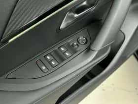 Peugeot e-2008 (2023) thumbnail 15