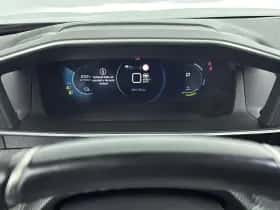 Peugeot e-2008 (2023) thumbnail 17