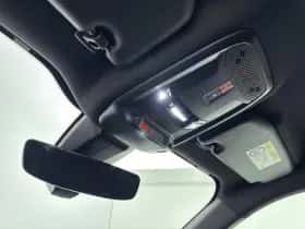Peugeot e-2008 (2023) thumbnail 26