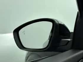 Peugeot e-2008 (2023) thumbnail 33