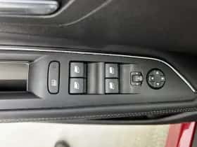 Peugeot 3008 (2023) thumbnail 15