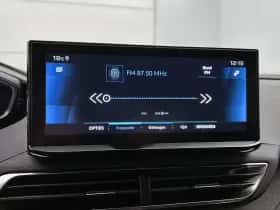 Peugeot 3008 (2023) thumbnail 19
