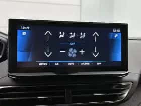 Peugeot 3008 (2023) thumbnail 22