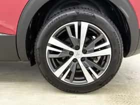 Peugeot 3008 (2023) thumbnail 41
