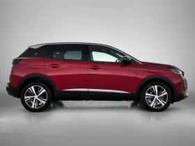 Peugeot 3008 (2023) thumbnail 6