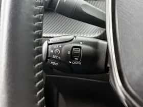 Peugeot 2008 (2020) thumbnail 18