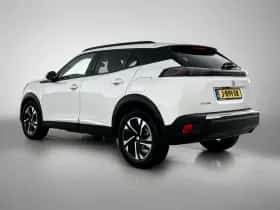 Peugeot 2008 (2020) thumbnail 3
