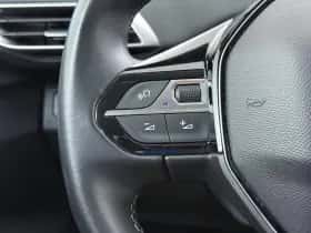 Peugeot 5008 (2021) thumbnail 17