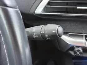 Peugeot 5008 (2021) thumbnail 19