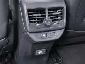Peugeot 5008 (2021) thumbnail 28