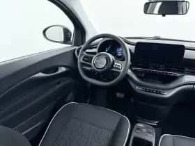 Fiat 500 (2023) thumbnail 22