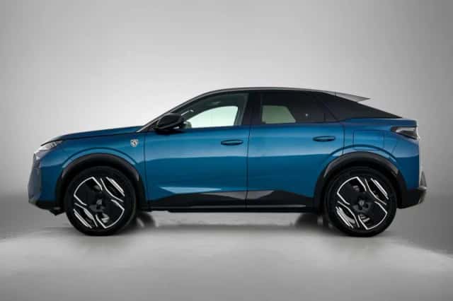 Peugeot e-3008 (2025) thumbnail 5