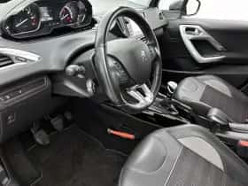 Peugeot 2008 (2019) thumbnail 10