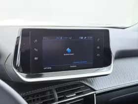 Peugeot 2008 (2021) thumbnail 18